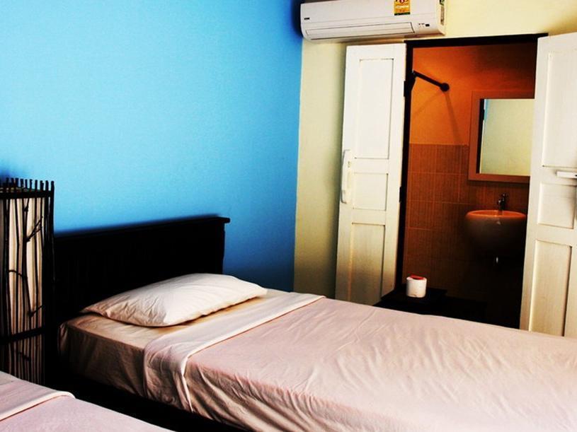 Smile House Guesthouse Chiang Mai Bagian luar foto